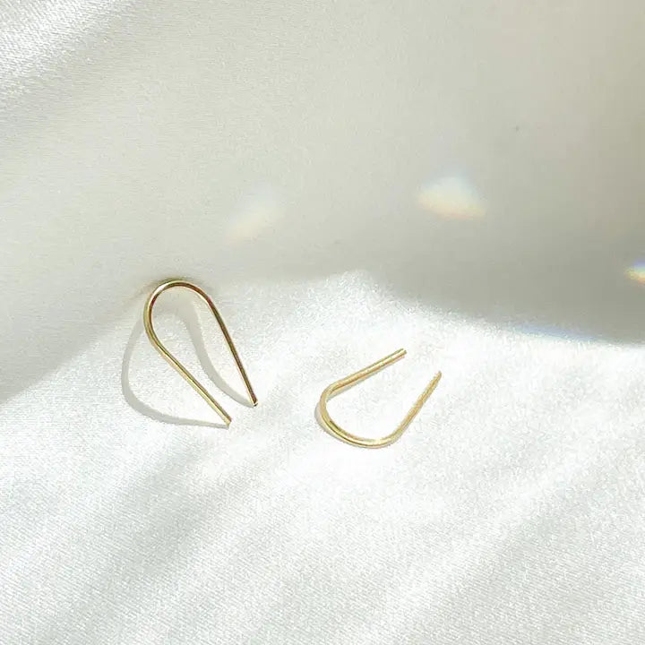 Thread Minimal Brass Earrings
